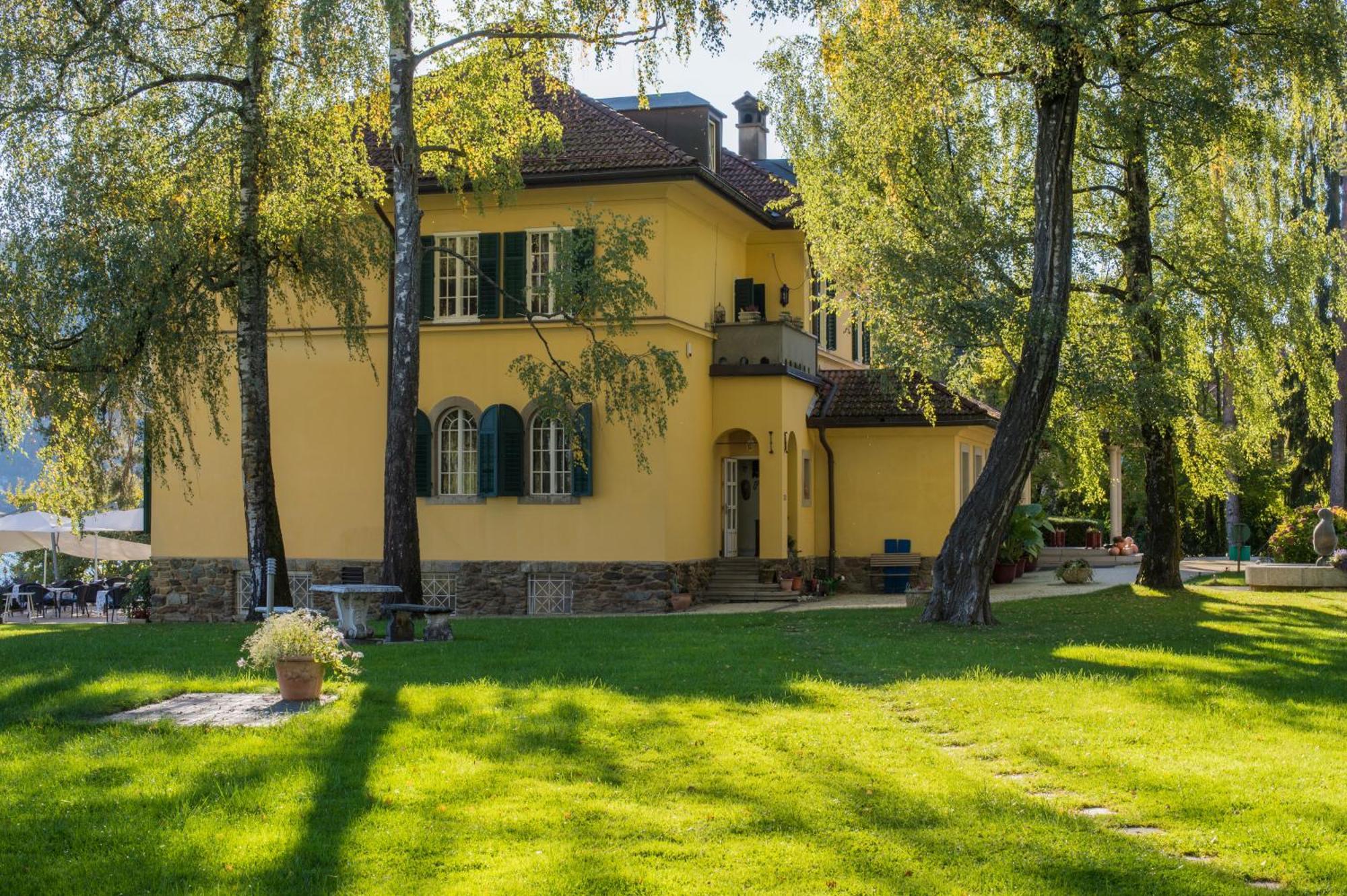ホテル ヴィラ ライナー Pörtschach am Wörthersee エクステリア 写真